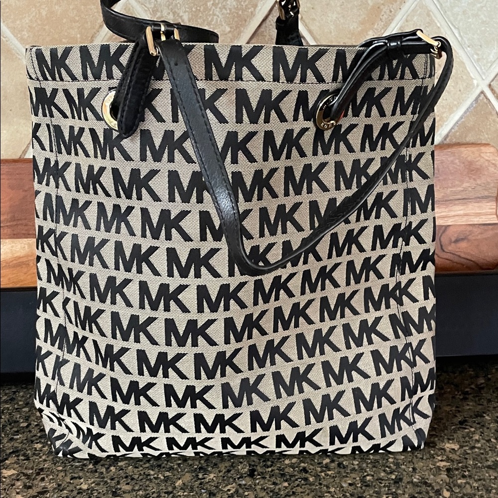 Michael Kors Black and Cream Logo Tote